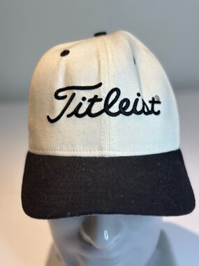 Titleist Two-Tone Cap in White and Black